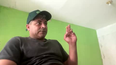 9vinhocamshow online show from September 2025 11:43:02 AM