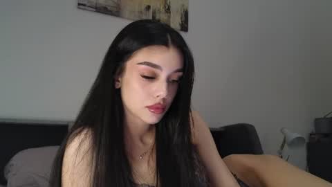 KARINA online show from July 2026 02:18:02 PM