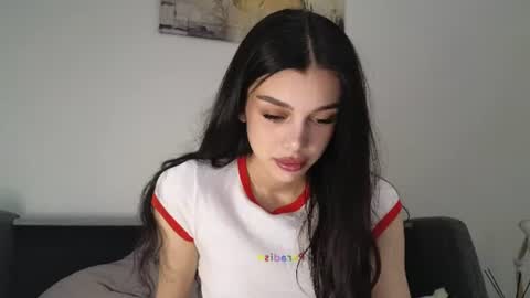 KARINA online show from July 2026 11:14:01 AM