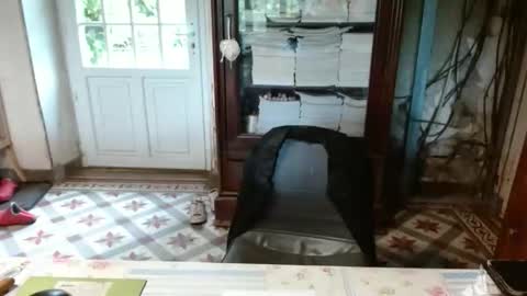 _123_voyeur_ online show from September 2025 09:20:01 AM