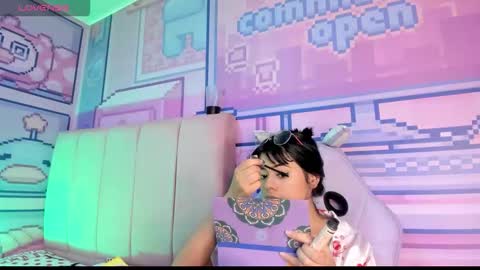 Snapshot of _18alice chatting on March 2026 03:24:01 AM Alice online show from March 2026 03:24:01 AM