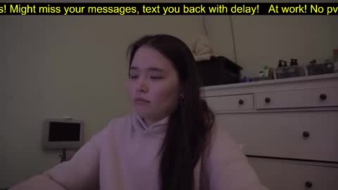 Snapshot of _3x7_ chatting on October 2025 04:02:01 PM _3x7_ online show from October 2025 04:02:01 PM