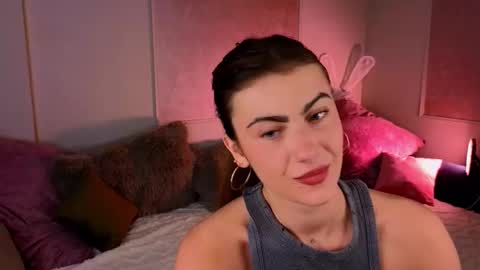 Willow online show from October 2025 09:21:02 PM