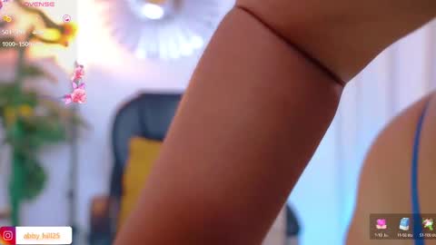 Snapshot of _abby07 chatting on March 2025 05:40:01 AM _abby07 online show from March 2025 05:40:01 AM