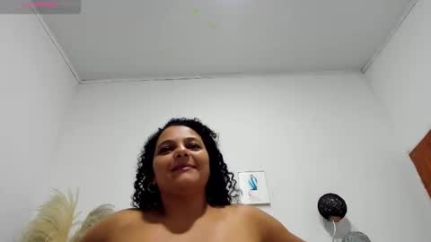 Snapshot of _aithanaa_ chatting on November 2025 09:47:02 PM _aithanaa_ online show from November 2025 09:47:02 PM