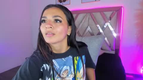 Snapshot of _akira22 chatting on September 2025 12:10:01 PM Akira online show from September 2025 12:10:01 PM