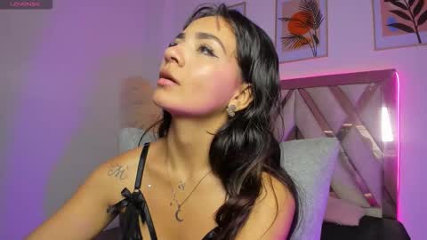 Snapshot of _akira22 chatting on October 2025 12:27:01 PM Akira online show from October 2025 12:27:01 PM