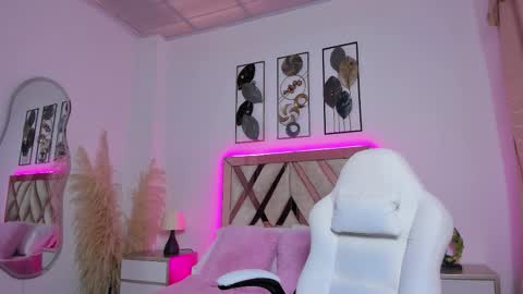 Snapshot of _akira22 chatting on November 2025 12:08:02 PM Akira online show from November 2025 12:08:02 PM