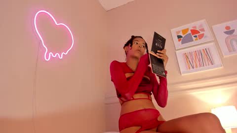 _aleja_x online show from October 2025 11:43:01 AM