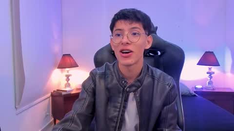 Alexander online show from November 2025 01:10:01 PM