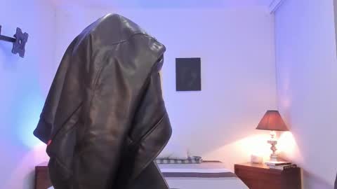 Alexander online show from November 2025 01:01:01 PM