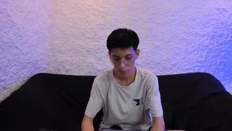 Alexander online show from December 2025 01:43:02 AM