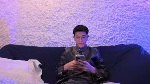 Alexander online show from December 2025 12:33:02 PM