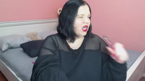 _alexandra_ray_ online show from November 2025 11:10:02 AM