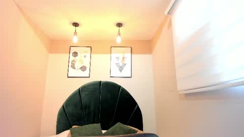 Snapshot of _alice08_ chatting on June 2026 12:06:01 PM online show from June 2026 12:06:01 PM