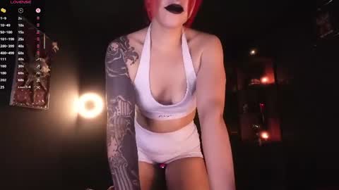Snapshot of _alice_d chatting on June 2026 12:32:02 AM Miss Alice My internet sucks these days see you soon online show from June 2026 12:32:02 AM