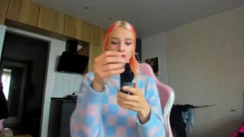 Snapshot of _alice_kitty chatting on June 2026 09:14:01 AM Gaylord online show from June 2026 09:14:01 AM