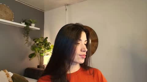 Snapshot of _aliice_1 chatting on February 2025 12:13:01 AM Alice online show from February 2025 12:13:01 AM