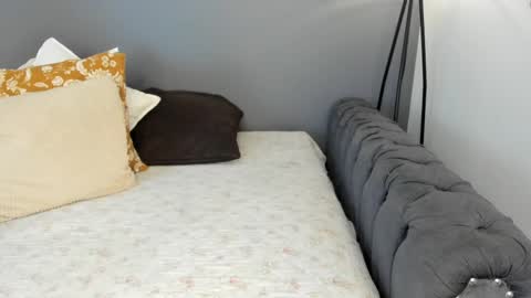 Snapshot of _aliice_1 chatting on February 2025 08:07:02 PM Alice online show from February 2025 08:07:02 PM