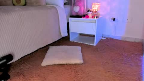 Snapshot of _alissonrose chatting on October 2025 10:43:02 PM Karo online show from October 2025 10:43:02 PM