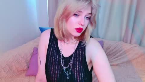 Snapshot of _allisson__ chatting on May 2026 03:24:01 AM Alison online show from May 2026 03:24:01 AM