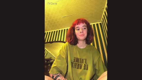 Amber online show from November 2025 12:33:01 AM