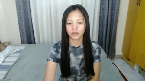 Amber online show from February 2025 07:35:02 PM