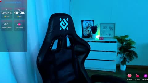 Snapshot of _amymoss chatting on December 2024 05:26:01 AM Amy NO NUDE MODEL online show from December 2024 05:26:01 AM