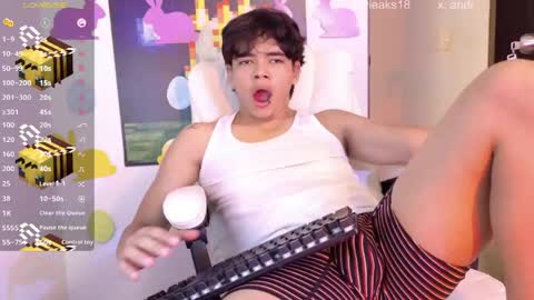 _an_drew18 online show from April 2026 03:26:02 PM