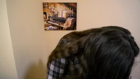 Anna online show from February 2025 01:21:01 PM