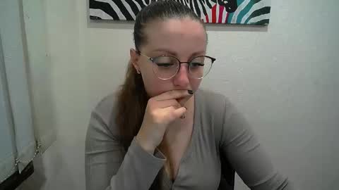 Anna online show from December 2025 10:46:02 AM