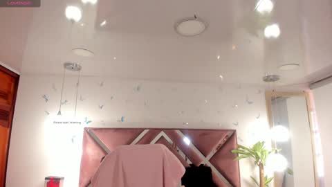 Snapshot of _antonnela_ chatting on October 2025 02:04:01 PM antonnela online show from October 2025 02:04:01 PM