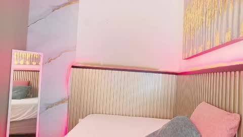 Snapshot of _aria_carter_ chatting on May 2026 12:34:02 PM _aria_carter_ online show from May 2026 12:34:02 PM