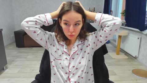 Arina online show from December 2024 05:26:01 AM