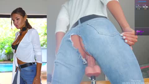 Snapshot of _artporno_ chatting on December 2024 12:30:02 AM _artporno_ online show from December 2024 12:30:02 AM