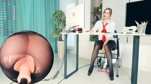 Snapshot of _artporno_ chatting on December 2025 07:28:01 AM _artporno_ online show from December 2025 07:28:01 AM