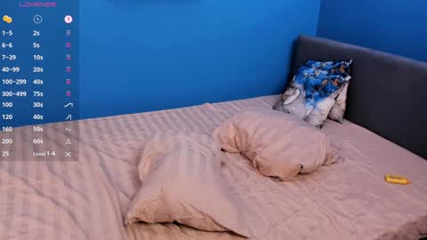 Snapshot of _ashley_collin_ chatting on December 2024 10:36:02 PM Sofia  online show from December 2024 10:36:02 PM