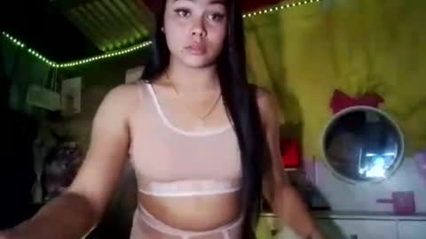 _asianslutyymikha_ online show from April 2026 10:57:01 AM