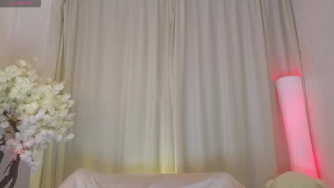 Snapshot of _b00bss_ chatting on September 2025 03:28:01 AM Jess online show from September 2025 03:28:01 AM