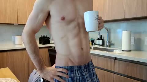 Snapshot of _b_h_c_ chatting on November 2025 09:28:01 PM _b_h_c_ online show from November 2025 09:28:01 PM