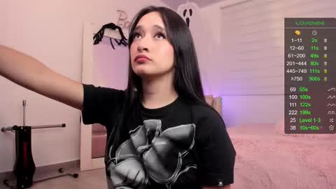 Snapshot of _barbie_joy chatting on October 2025 12:02:01 AM Andrea online show from October 2025 12:02:01 AM