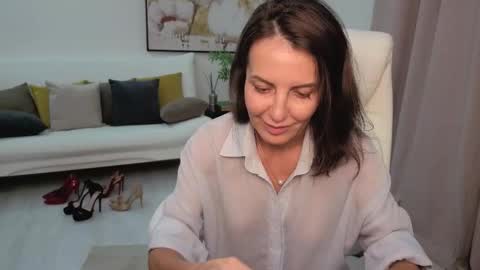 Beylly online show from September 2025 04:39:02 PM