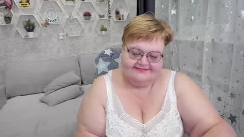Louise  ONLY IN PVT  Masturbation with dildo and cum  Naked  Show and play with pussy  Blow job  Hand job  ONLY IN PVT  online show from December 2024 08:26:02 PM