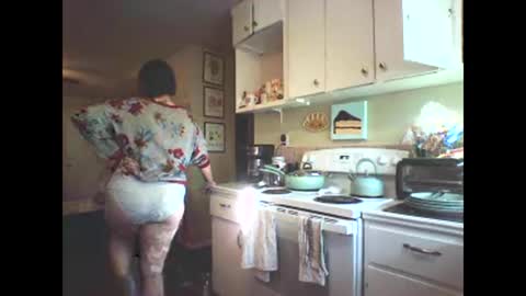 Snapshot of _big_tits_mcgee chatting on January 2025 09:37:01 PM Big Tits McGee online show from January 2025 09:37:01 PM