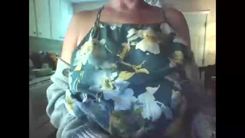 Snapshot of _big_tits_mcgee chatting on February 2025 03:27:01 PM Big Tits McGee online show from February 2025 03:27:01 PM