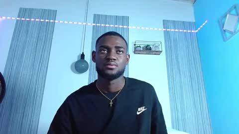 Andrew online show from October 2025 03:31:01 AM