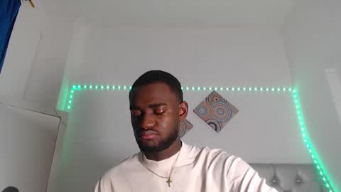 Andrew online show from January 2026 06:43:02 PM