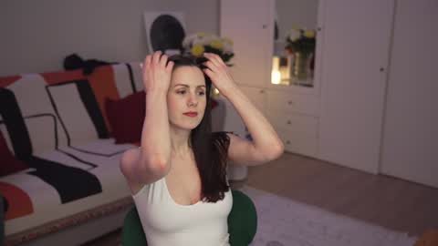 Snapshot of _blackbee_ chatting on January 2025 09:18:02 PM Lili online show from January 2025 09:18:02 PM