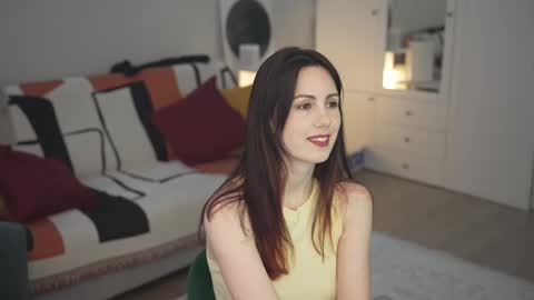 Snapshot of _blackbee_ chatting on February 2025 10:15:02 AM Lili online show from February 2025 10:15:02 AM