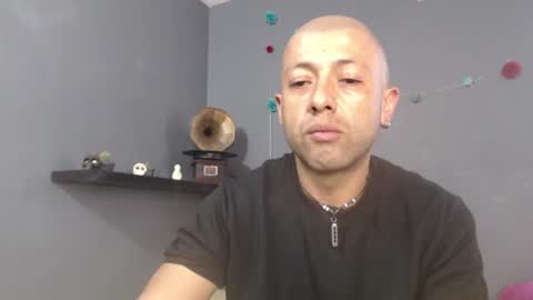 _bonnie__and_clyde online show from July 2026 08:08:01 PM